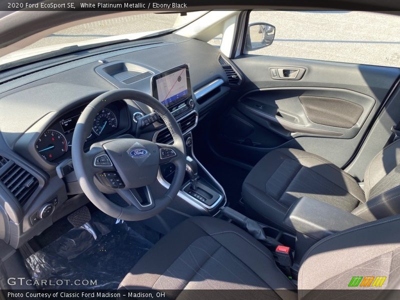 White Platinum Metallic / Ebony Black 2020 Ford EcoSport SE