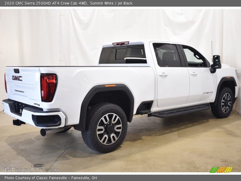 Summit White / Jet Black 2020 GMC Sierra 2500HD AT4 Crew Cab 4WD