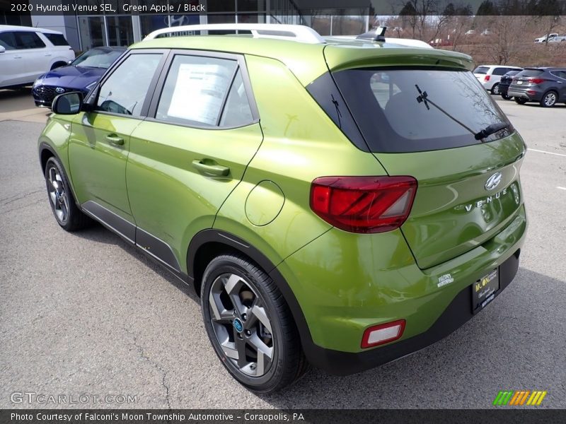 Green Apple / Black 2020 Hyundai Venue SEL
