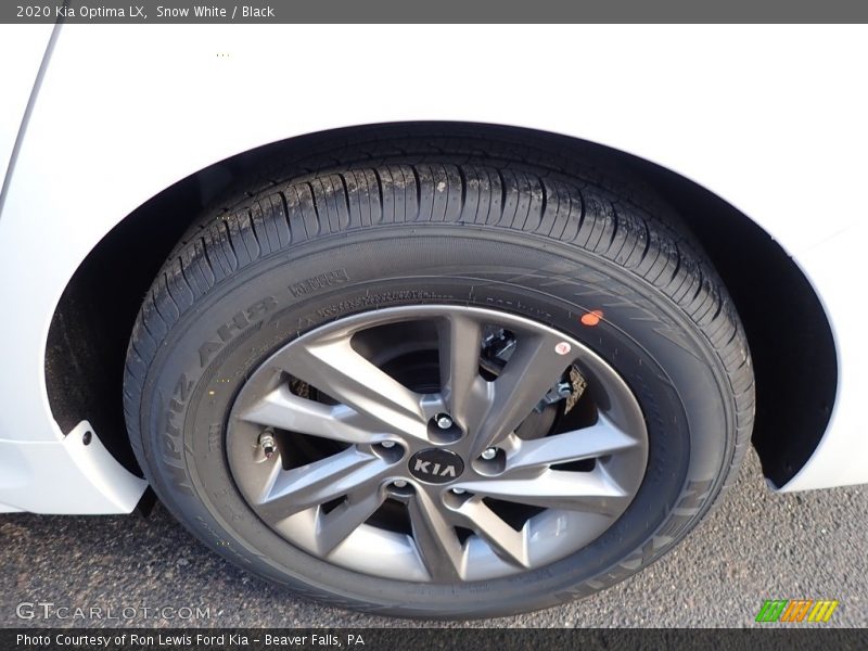 Snow White / Black 2020 Kia Optima LX
