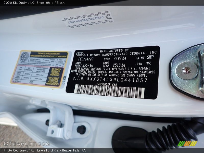Snow White / Black 2020 Kia Optima LX