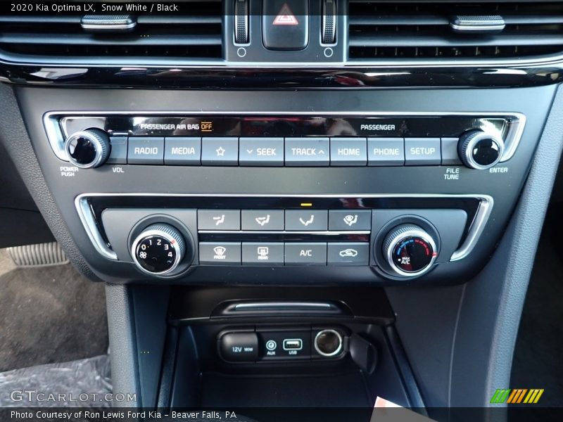 Snow White / Black 2020 Kia Optima LX