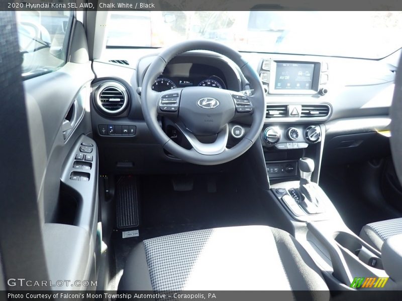 Chalk White / Black 2020 Hyundai Kona SEL AWD
