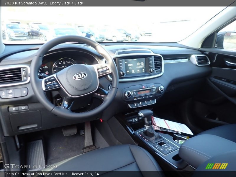 Ebony Black / Black 2020 Kia Sorento S AWD