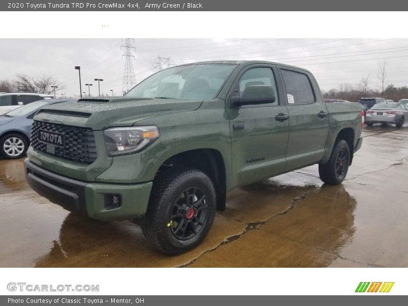 Front 3/4 View of 2020 Tundra TRD Pro CrewMax 4x4