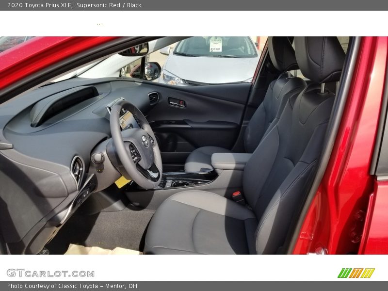 Supersonic Red / Black 2020 Toyota Prius XLE