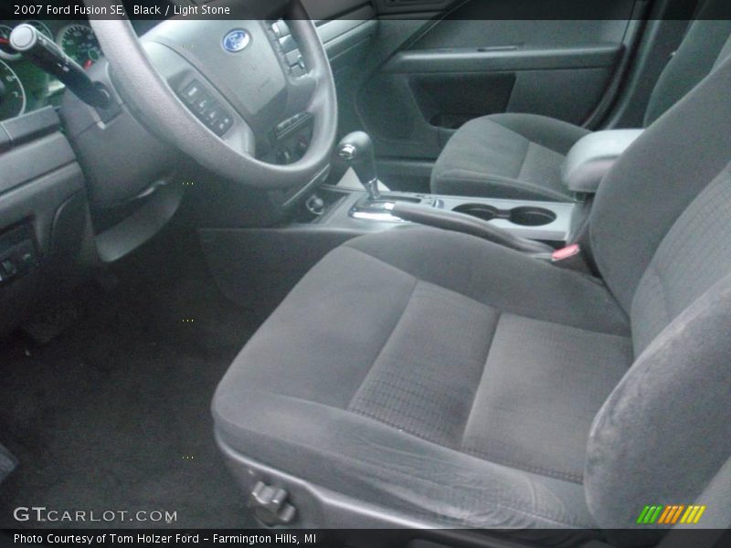 Black / Light Stone 2007 Ford Fusion SE