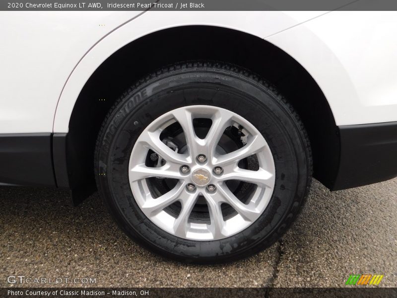 Iridescent Pearl Tricoat / Jet Black 2020 Chevrolet Equinox LT AWD