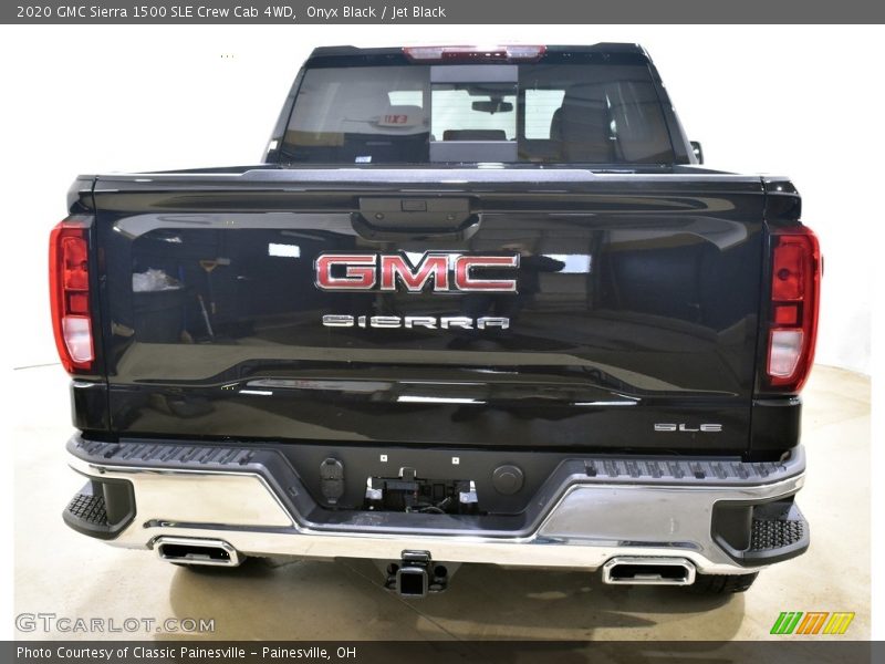 Onyx Black / Jet Black 2020 GMC Sierra 1500 SLE Crew Cab 4WD