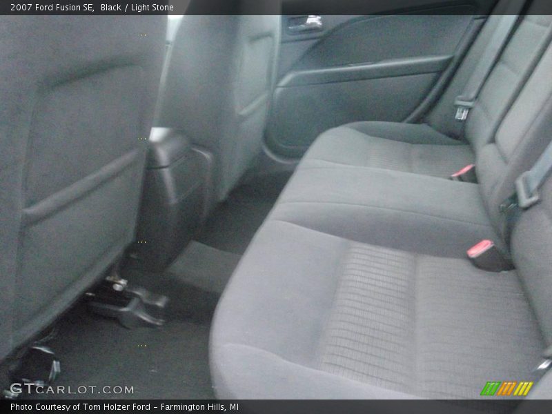 Black / Light Stone 2007 Ford Fusion SE