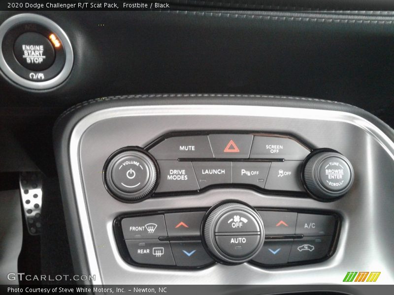Controls of 2020 Challenger R/T Scat Pack
