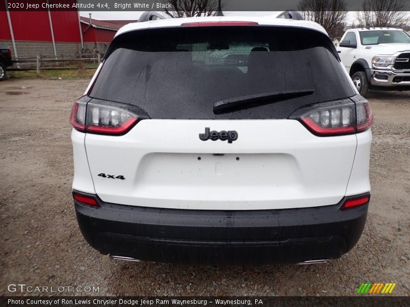 Bright White / Black 2020 Jeep Cherokee Altitude 4x4