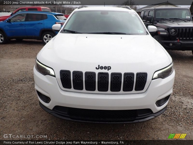 Bright White / Black 2020 Jeep Cherokee Altitude 4x4