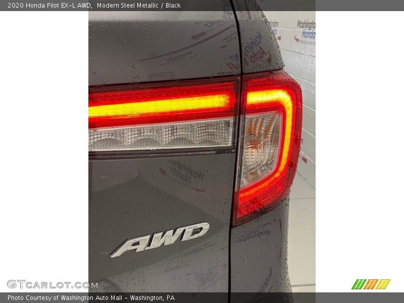 Modern Steel Metallic / Black 2020 Honda Pilot EX-L AWD
