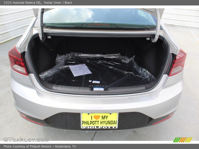 Stellar Silver / Black 2020 Hyundai Elantra SEL