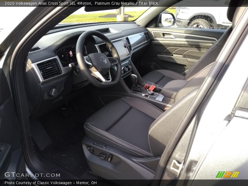 Front Seat of 2020 Atlas Cross Sport SEL 4Motion