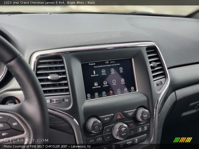 Bright White / Black 2020 Jeep Grand Cherokee Laredo E 4x4