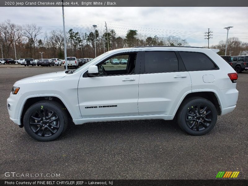 Bright White / Black 2020 Jeep Grand Cherokee Altitude 4x4