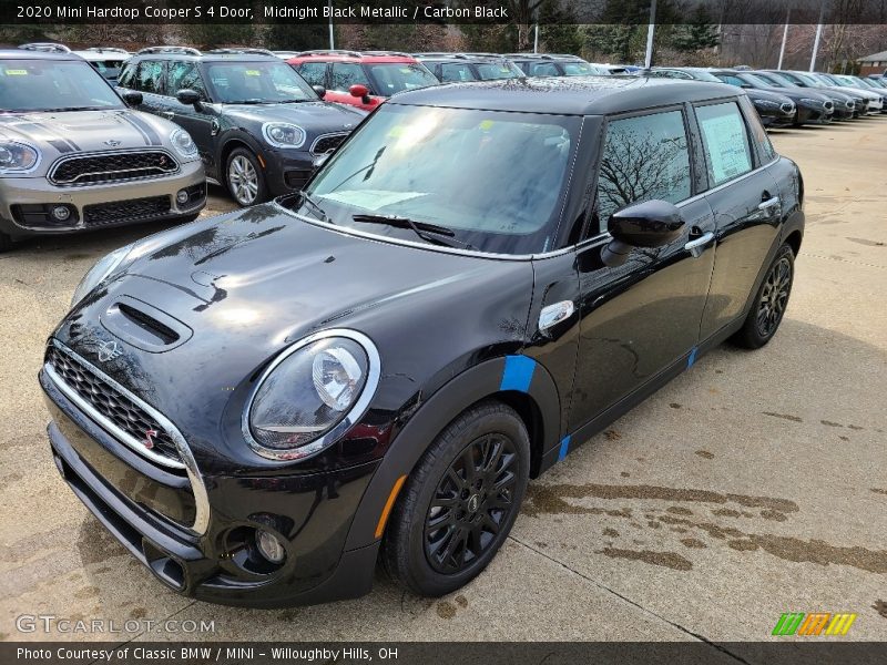 Front 3/4 View of 2020 Hardtop Cooper S 4 Door