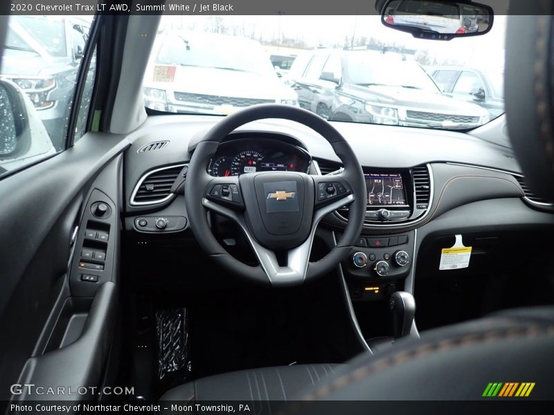 Summit White / Jet Black 2020 Chevrolet Trax LT AWD