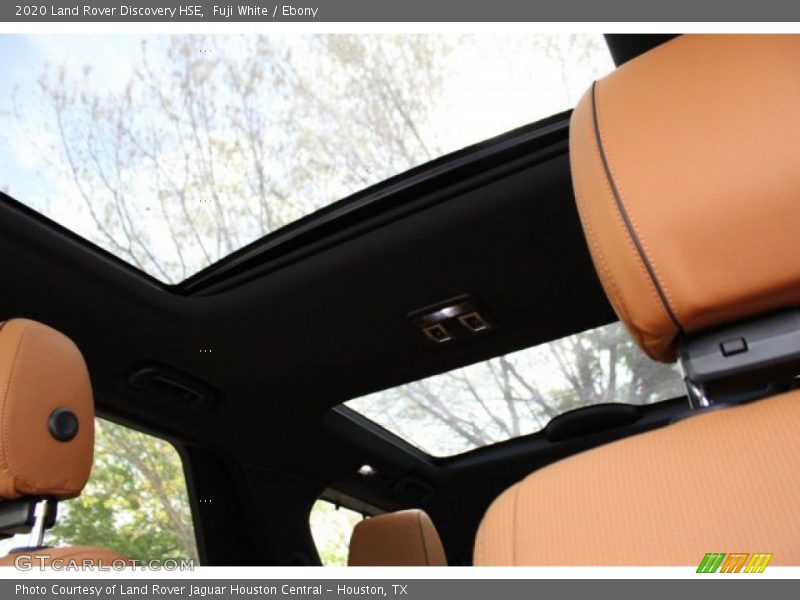 Fuji White / Ebony 2020 Land Rover Discovery HSE