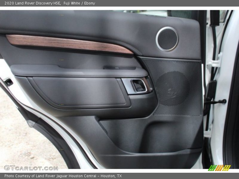 Fuji White / Ebony 2020 Land Rover Discovery HSE