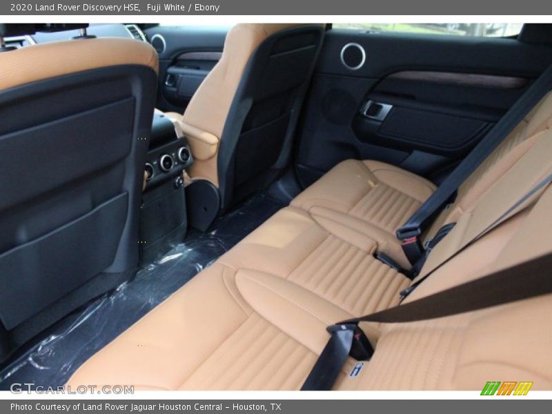 Fuji White / Ebony 2020 Land Rover Discovery HSE