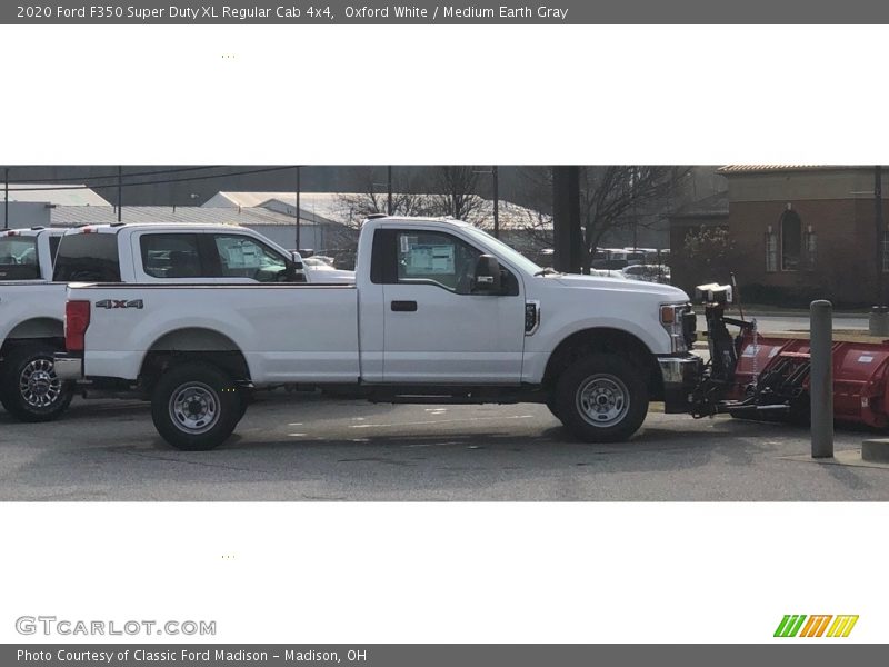 Oxford White / Medium Earth Gray 2020 Ford F350 Super Duty XL Regular Cab 4x4
