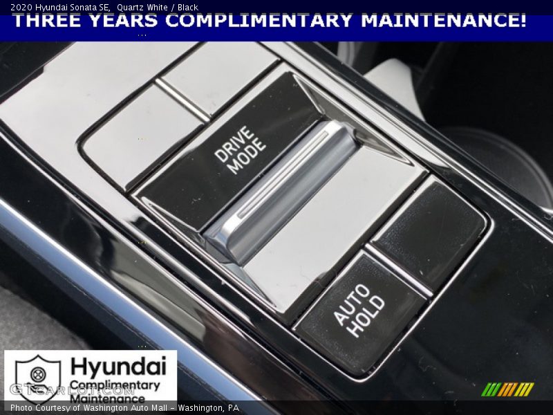 Quartz White / Black 2020 Hyundai Sonata SE