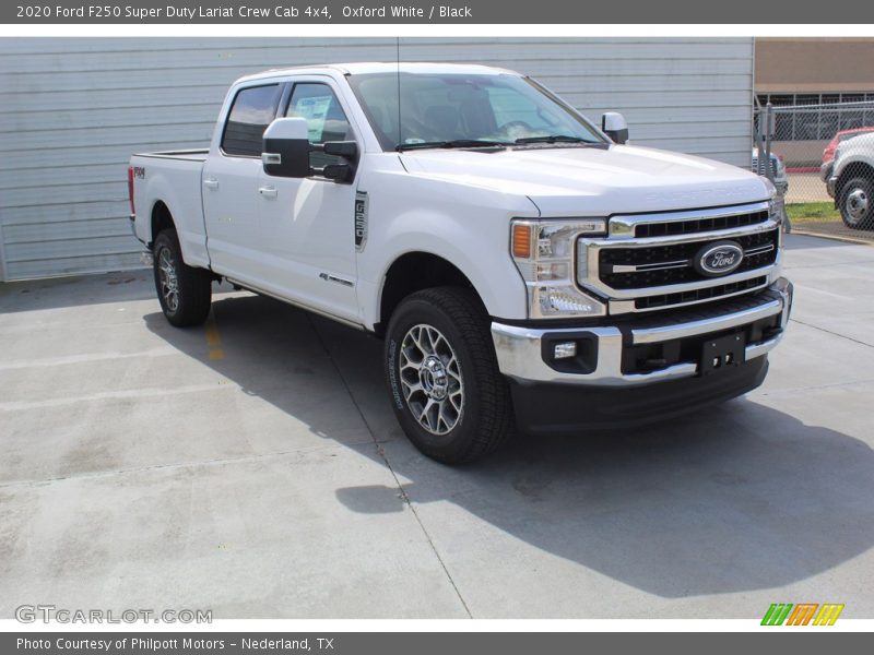 Oxford White / Black 2020 Ford F250 Super Duty Lariat Crew Cab 4x4