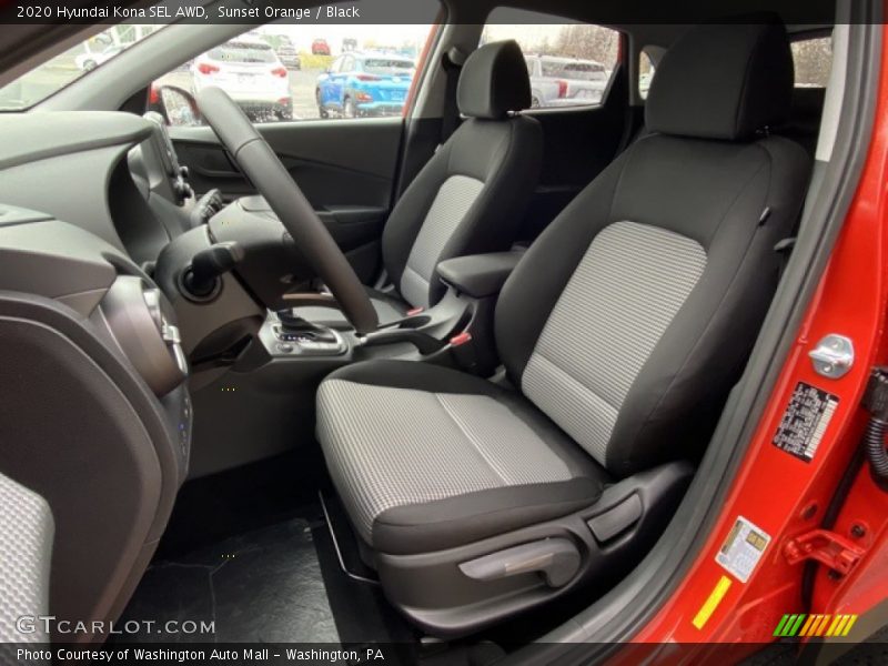 Front Seat of 2020 Kona SEL AWD