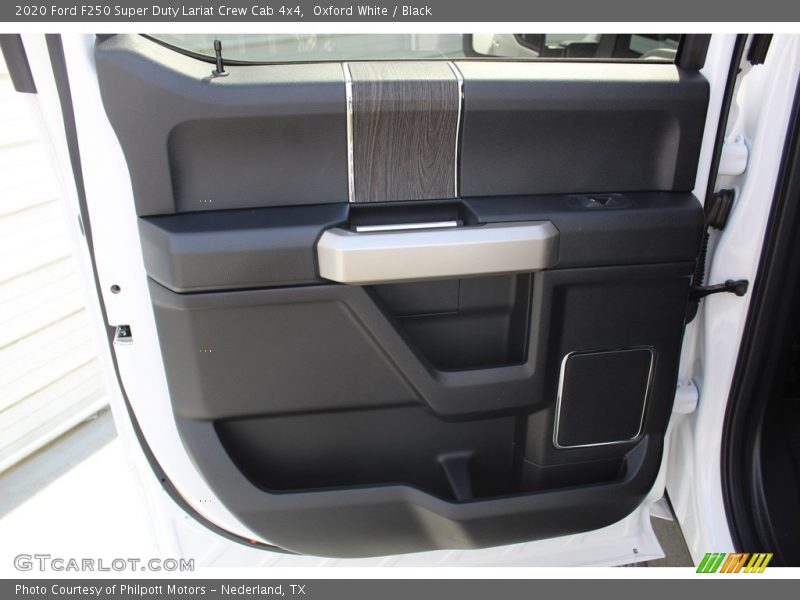 Oxford White / Black 2020 Ford F250 Super Duty Lariat Crew Cab 4x4