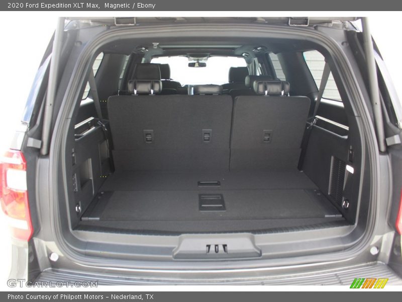 Magnetic / Ebony 2020 Ford Expedition XLT Max