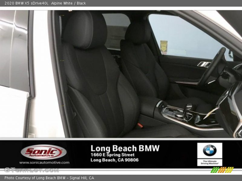 Alpine White / Black 2020 BMW X5 sDrive40i