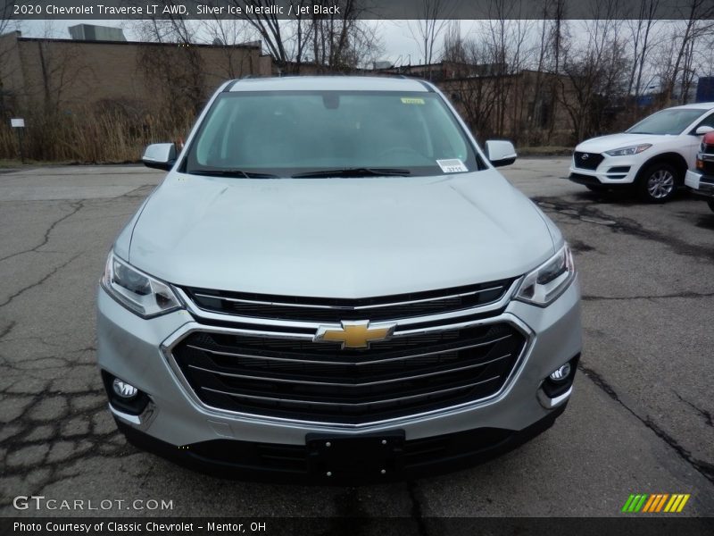 Silver Ice Metallic / Jet Black 2020 Chevrolet Traverse LT AWD