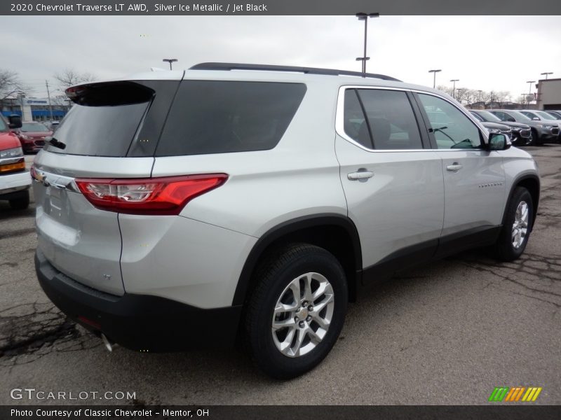 Silver Ice Metallic / Jet Black 2020 Chevrolet Traverse LT AWD
