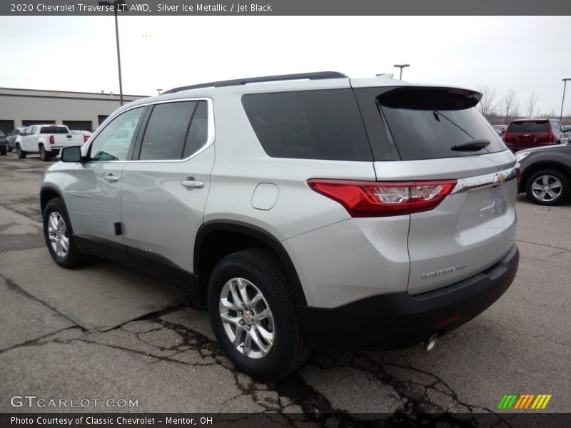 Silver Ice Metallic / Jet Black 2020 Chevrolet Traverse LT AWD