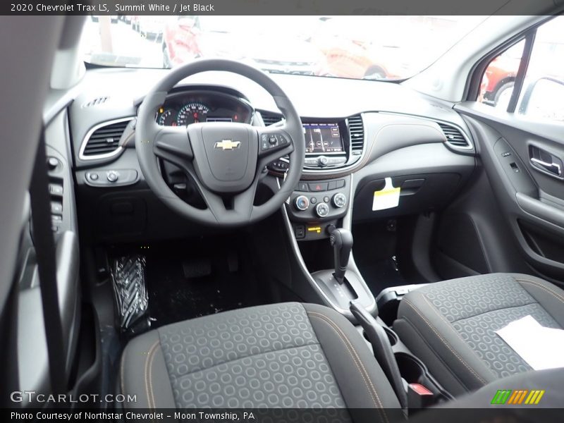 Summit White / Jet Black 2020 Chevrolet Trax LS
