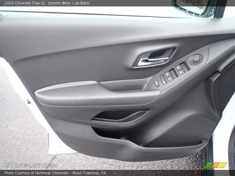 Summit White / Jet Black 2020 Chevrolet Trax LS