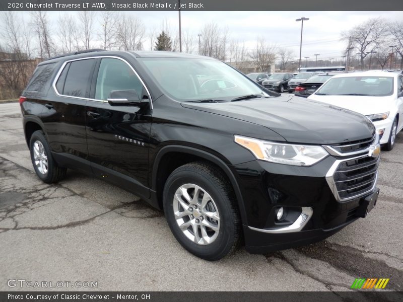 Mosaic Black Metallic / Jet Black 2020 Chevrolet Traverse LT AWD