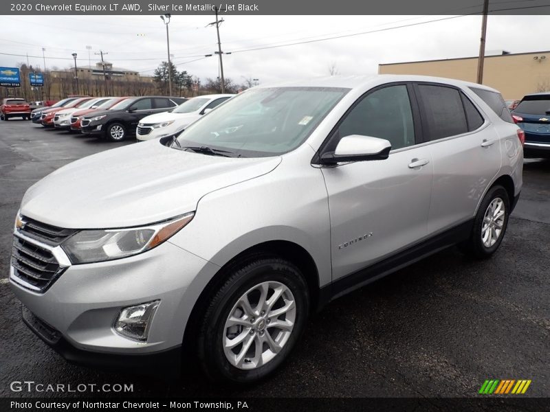 Front 3/4 View of 2020 Equinox LT AWD