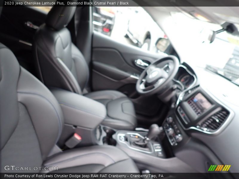 Diamond Black Crystal Pearl / Black 2020 Jeep Cherokee Latitude Plus