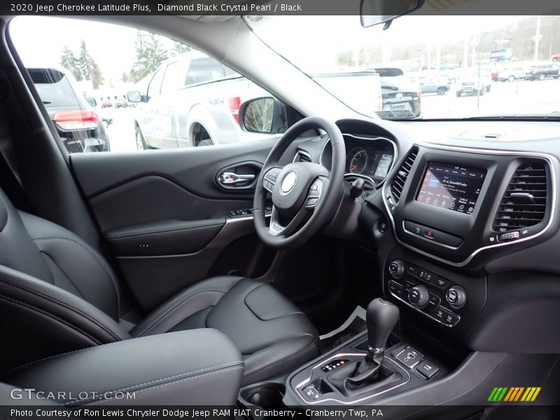 Diamond Black Crystal Pearl / Black 2020 Jeep Cherokee Latitude Plus