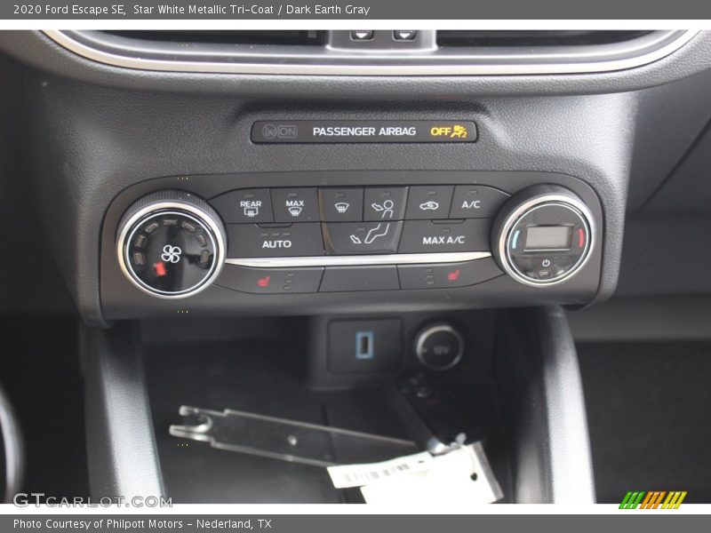 Star White Metallic Tri-Coat / Dark Earth Gray 2020 Ford Escape SE