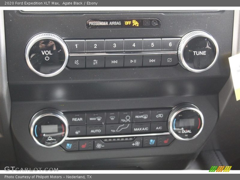 Agate Black / Ebony 2020 Ford Expedition XLT Max