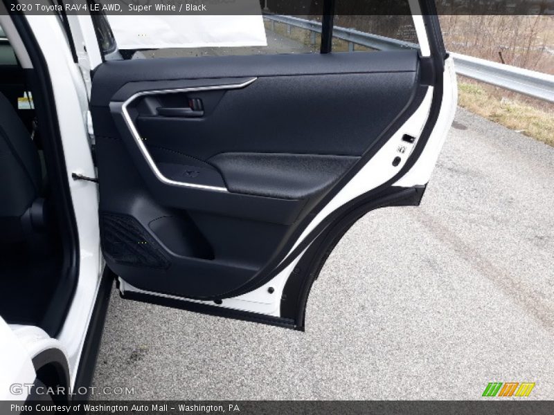 Super White / Black 2020 Toyota RAV4 LE AWD