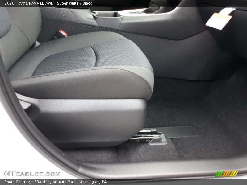 Super White / Black 2020 Toyota RAV4 LE AWD