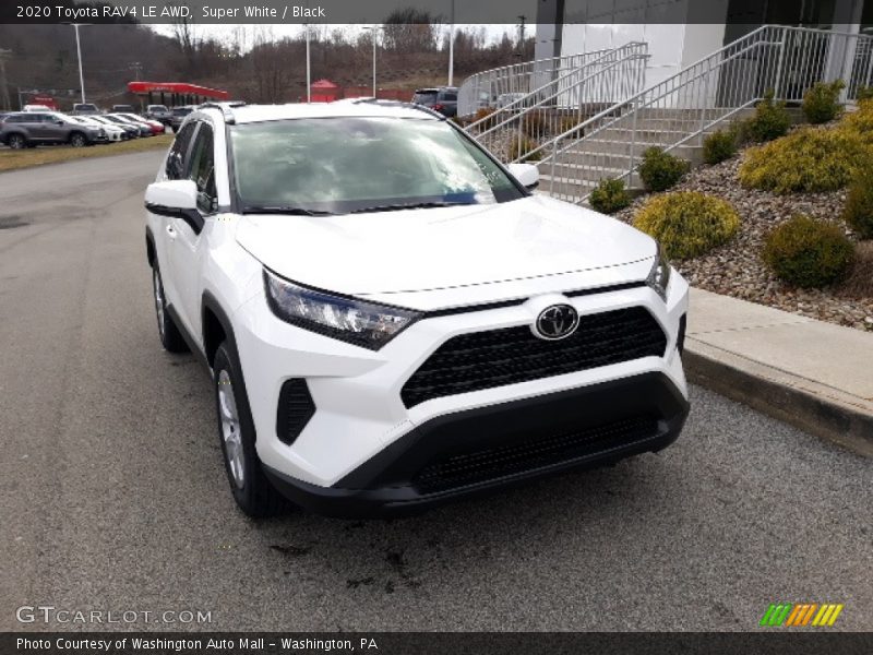 Super White / Black 2020 Toyota RAV4 LE AWD