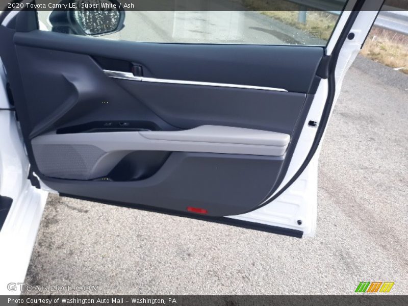 Super White / Ash 2020 Toyota Camry LE