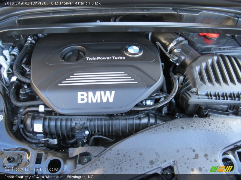 Glacier Silver Metallic / Black 2019 BMW X2 sDrive28i